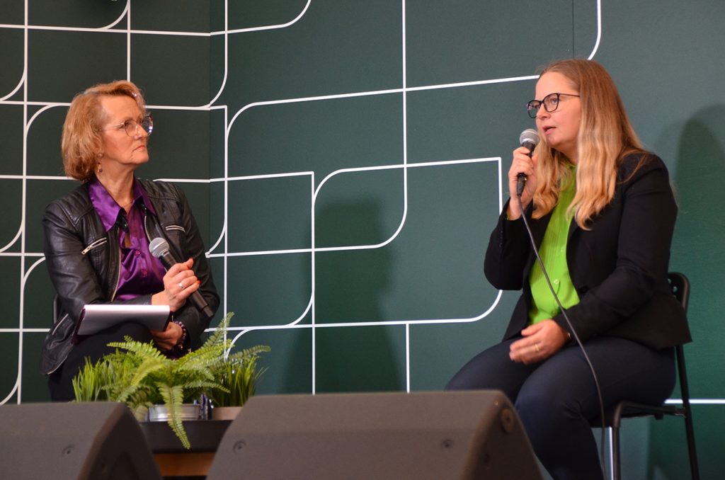 Zanda Rutkovska sarunu festivālā Lampa